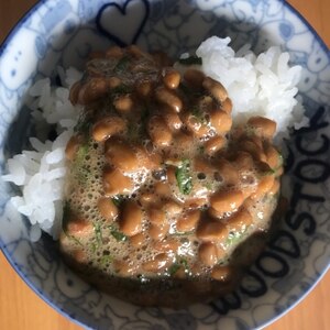 今日の納豆！！しらすと大葉De納豆！！